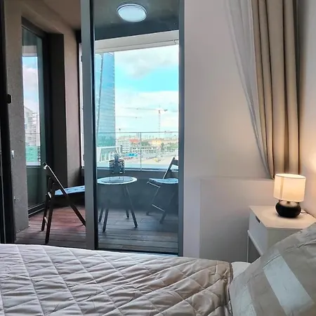 Apartment Beautiful 1 - Bedroom In Downtown *